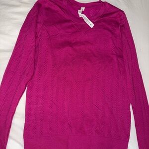 Lululemon Pink lightweight top